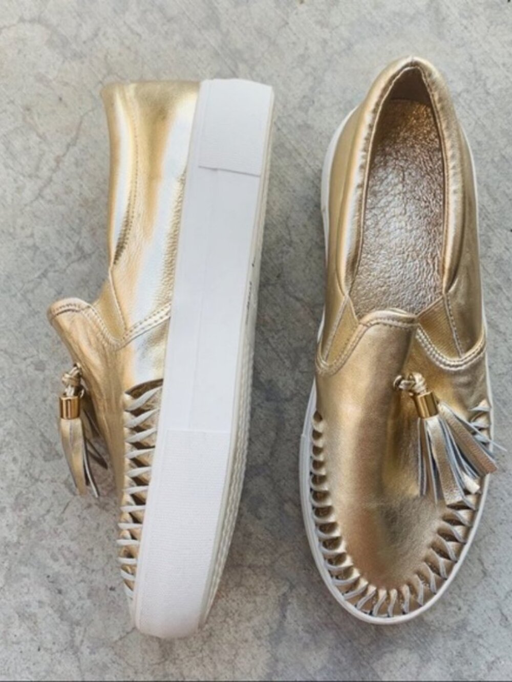 J/SLIDE metallic gold tassel platform sneakers, size 7.5M